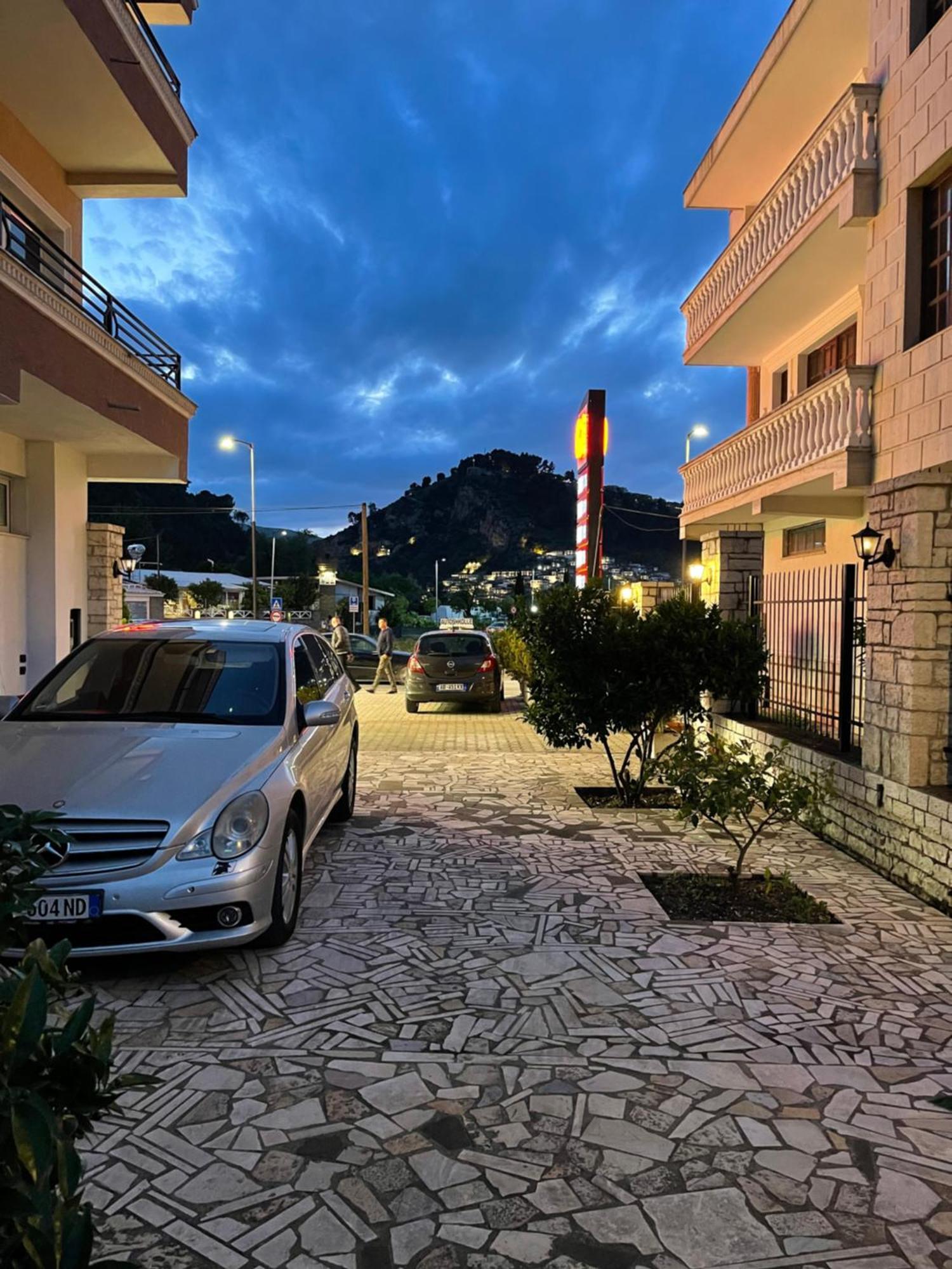 Vila At Берат Екстер'єр фото